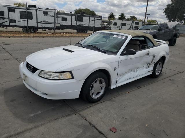  Salvage Ford Mustang