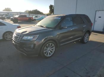  Salvage Ford Explorer