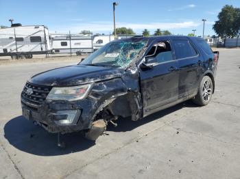  Salvage Ford Explorer