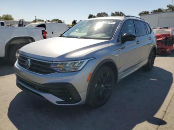  Salvage Volkswagen Tiguan
