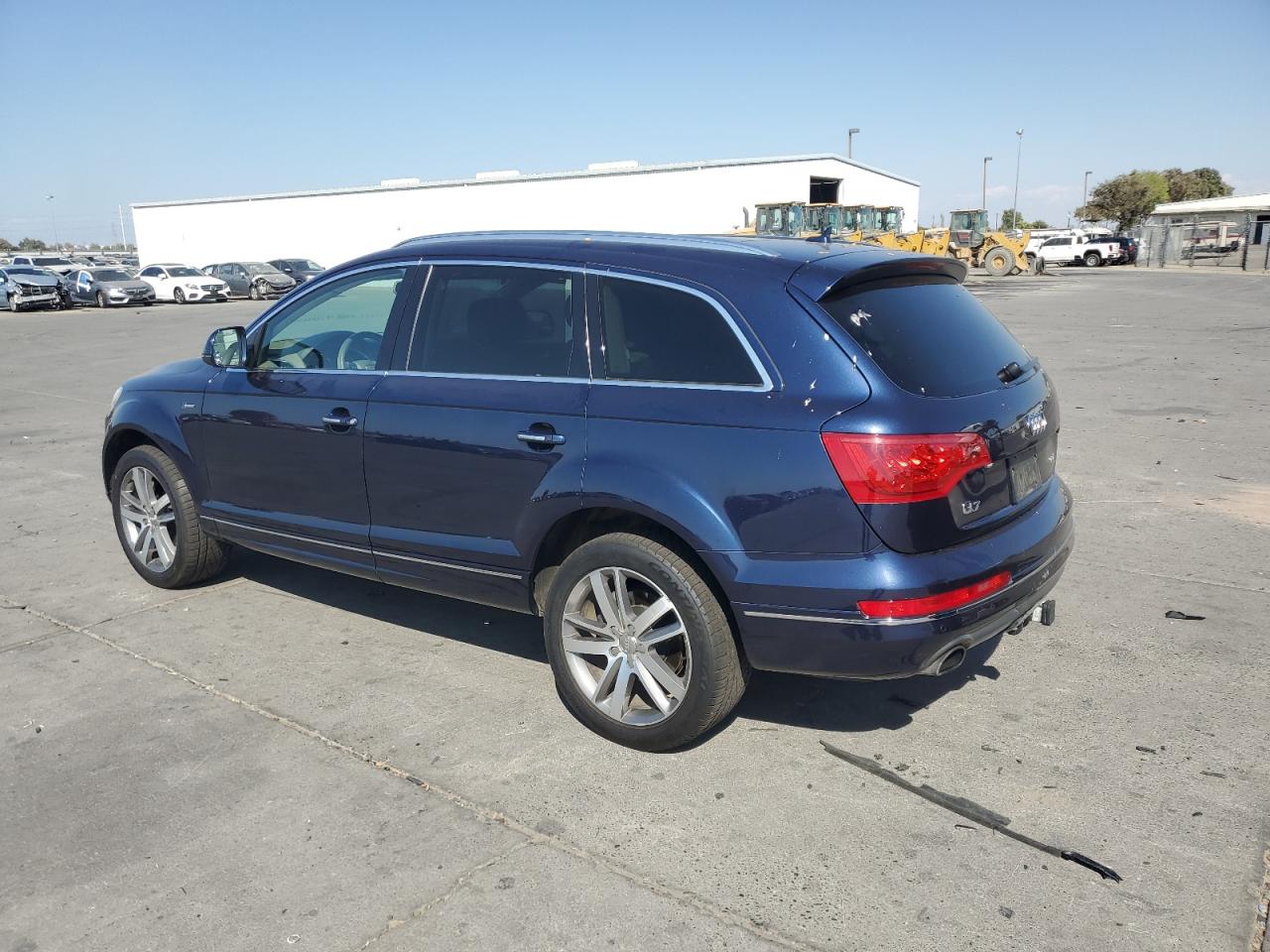 Audi Q7 Premium Plus Image 2