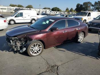  Salvage Nissan Maxima