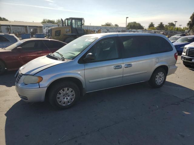  Salvage Chrysler Minivan