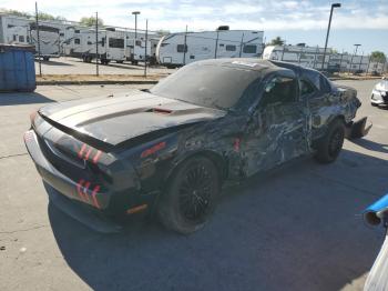  Salvage Dodge Challenger