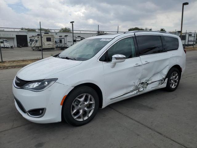  Salvage Chrysler Pacifica