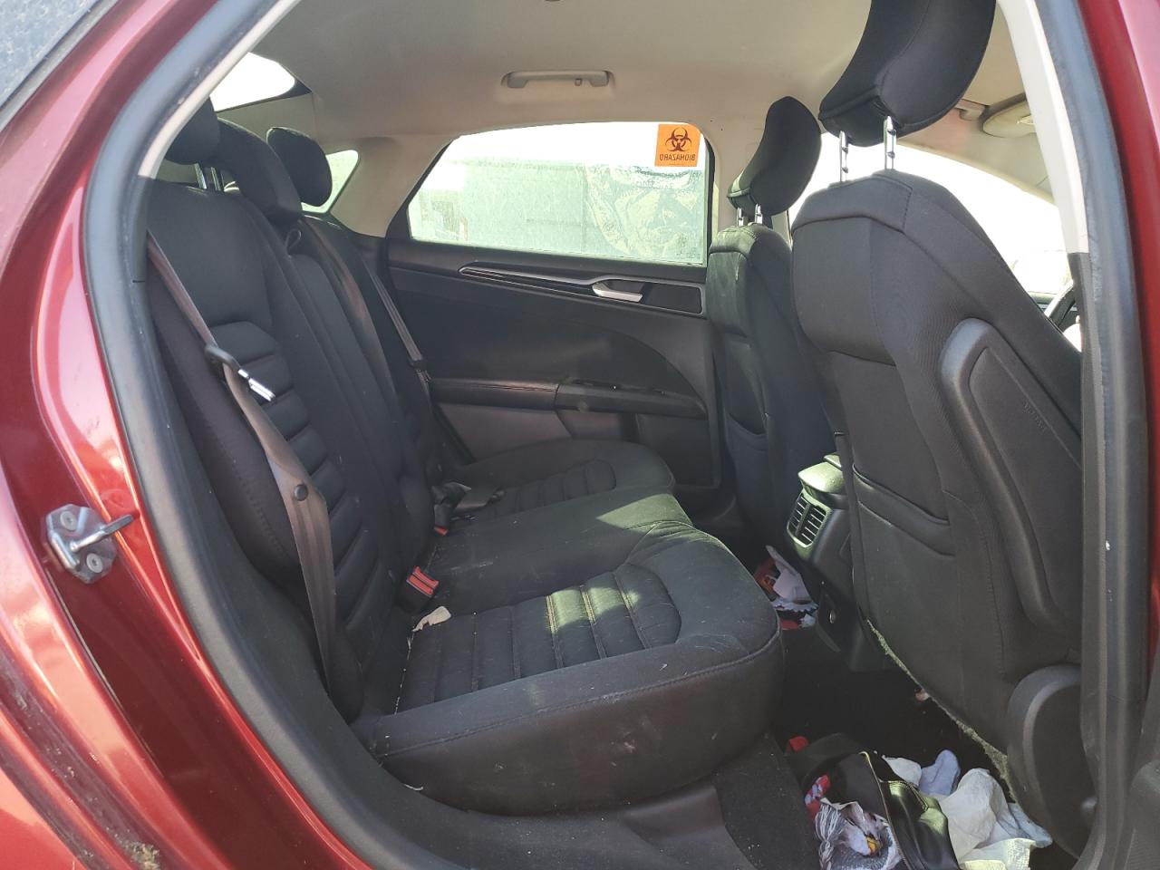 Ford Fusion Se Image 6