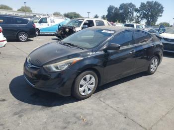  Salvage Hyundai ELANTRA