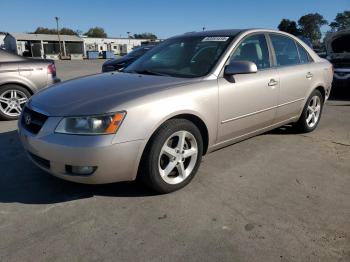  Salvage Hyundai SONATA