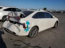 Toyota Camry Le Image 2