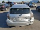 Toyota Prius Image 8