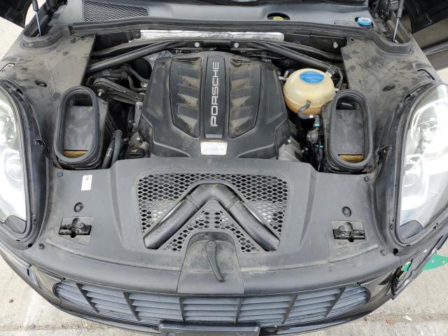 Porsche Macan S Image 11