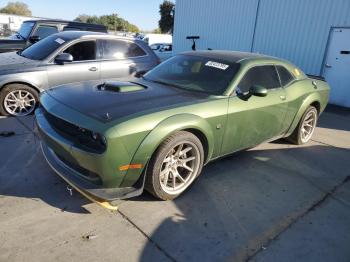  Salvage Dodge Challenger