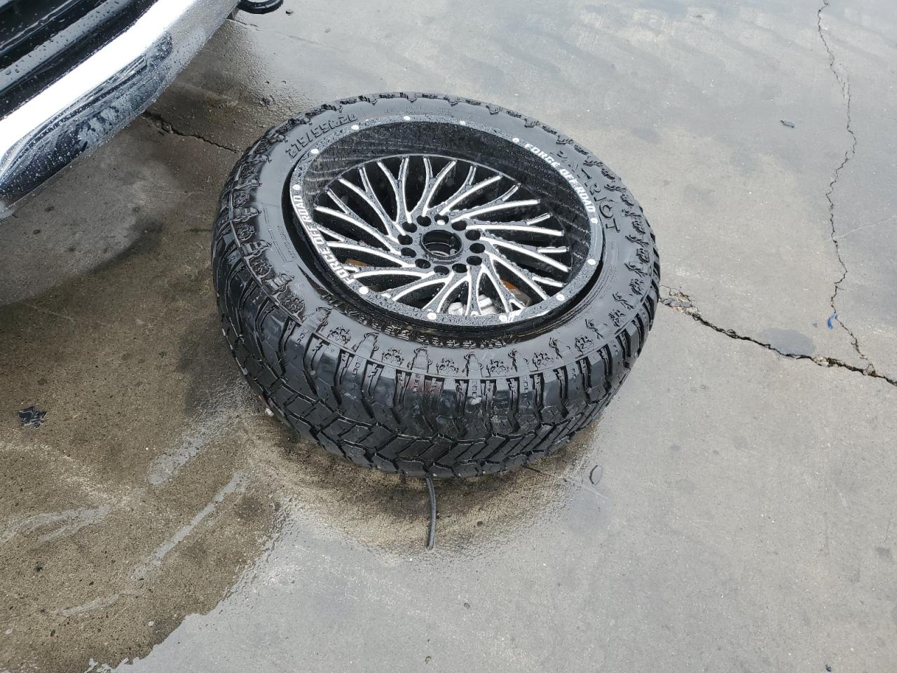 Chevrolet Silverado K1500 Lt Image 13