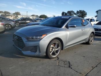  Salvage Hyundai VELOSTER