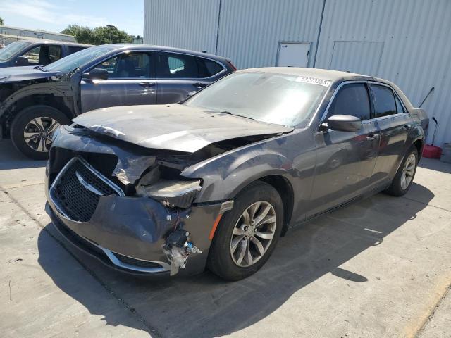  Salvage Chrysler 300