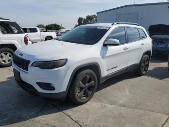  Salvage Jeep Grand Cherokee