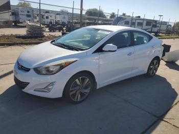  Salvage Hyundai ELANTRA