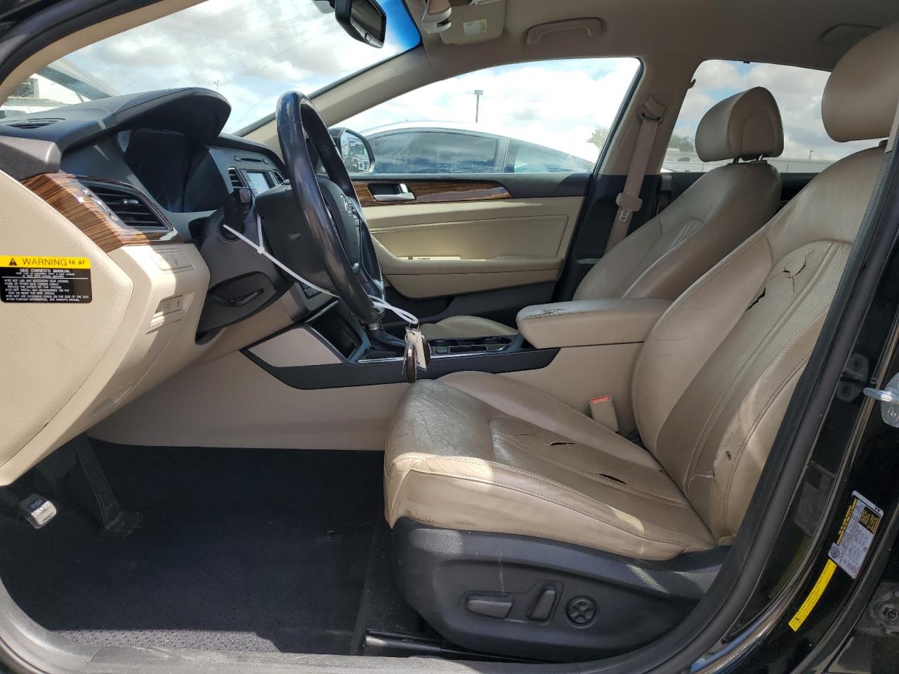 Hyundai SONATA Hybrid Image 5