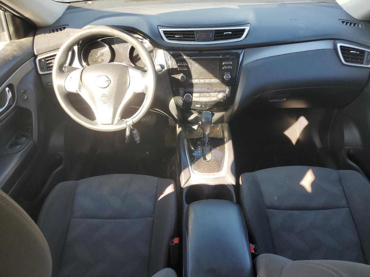 Nissan Rogue S Image 7