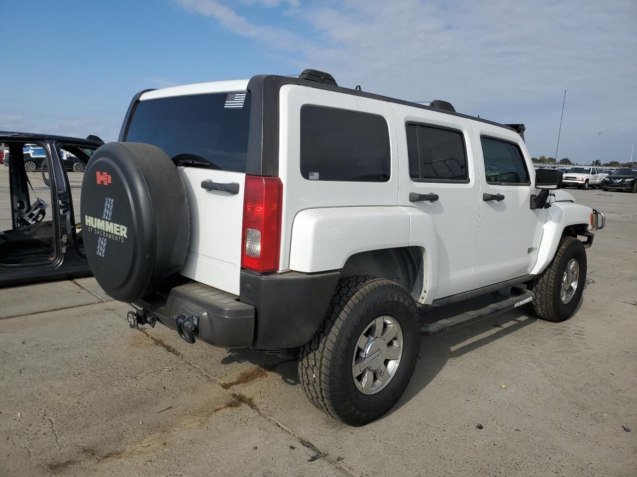 HUMMER H3 Image 5