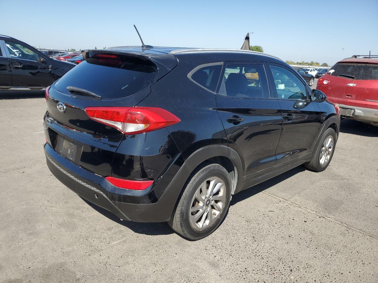 Hyundai TUCSON Limited Image 2