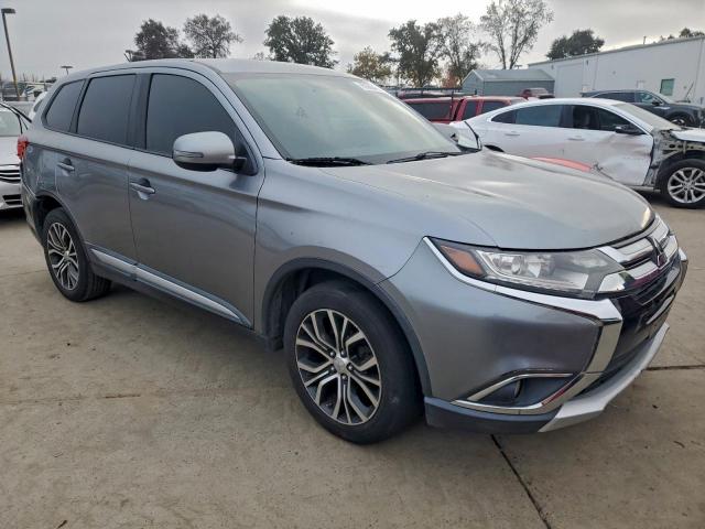 Mitsubishi Outlander Se Image 2