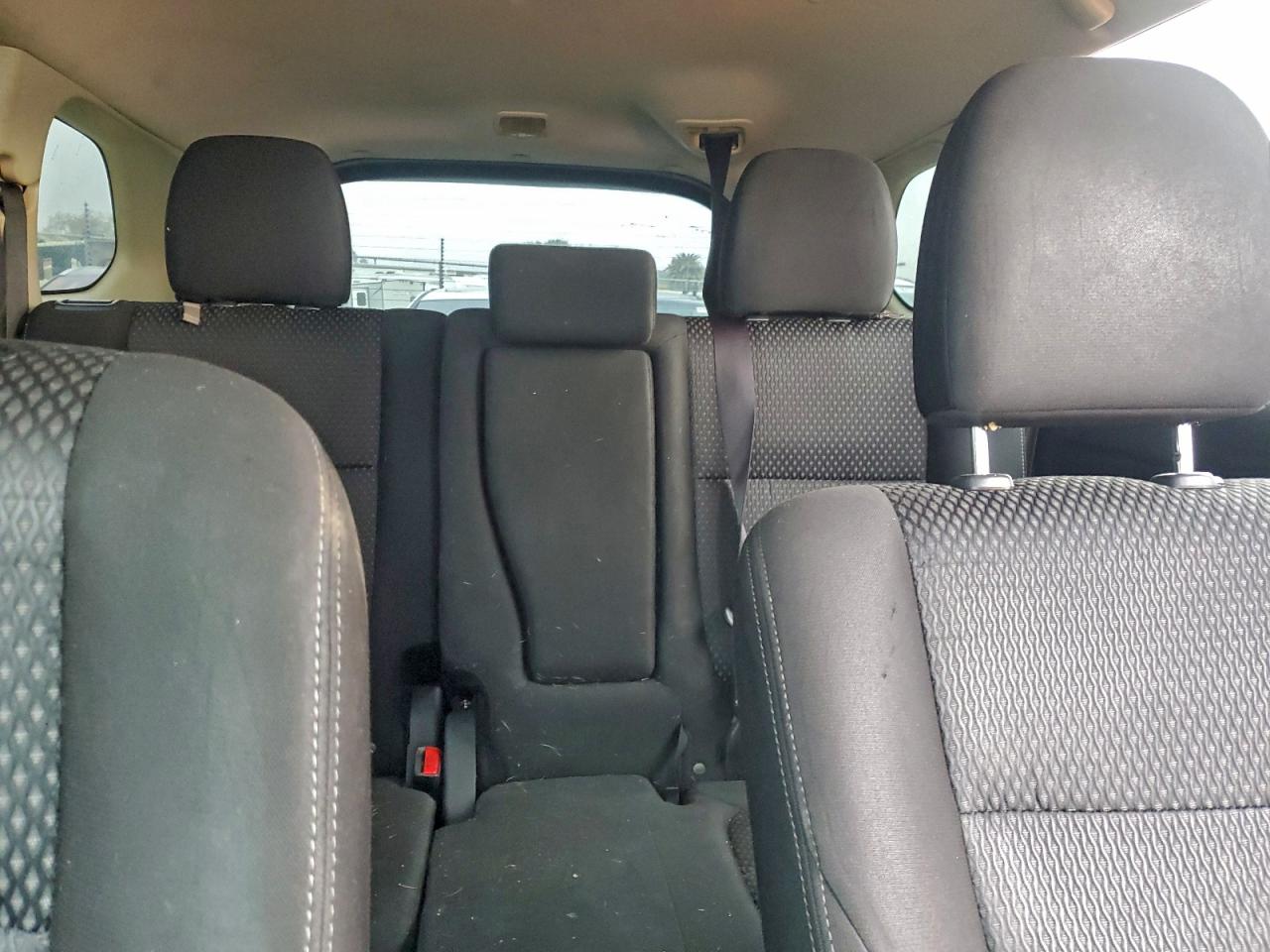 Mitsubishi Outlander Se Image 6