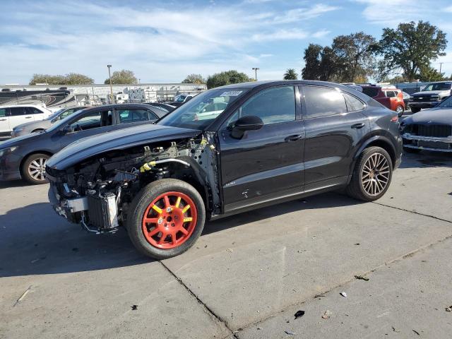 Salvage Porsche Cayenne