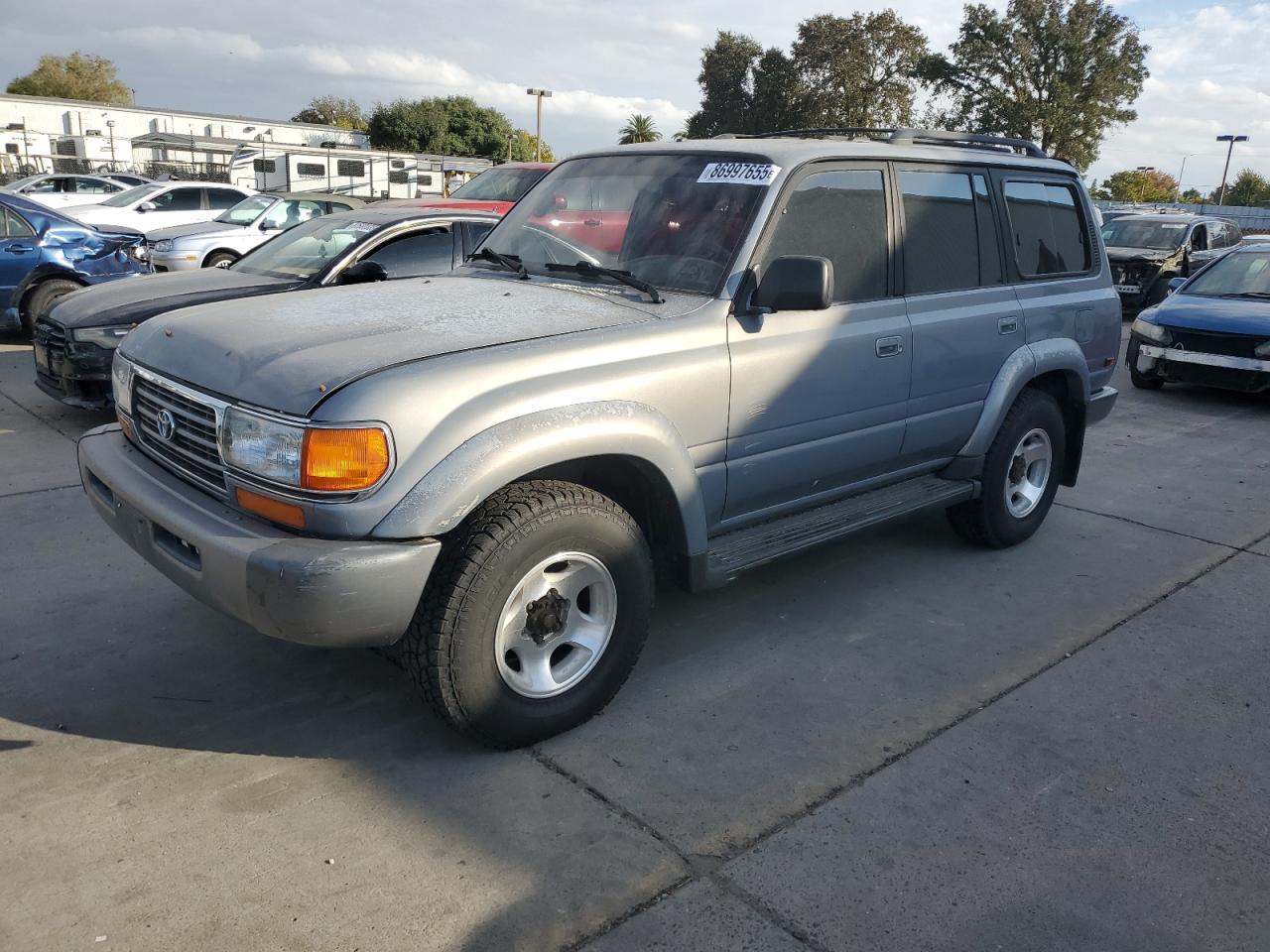 Toyota Land Cruis Hj85 Image 1