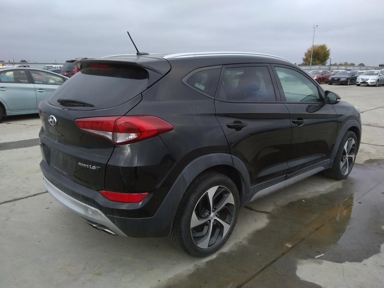 Hyundai TUCSON Limited Image 2