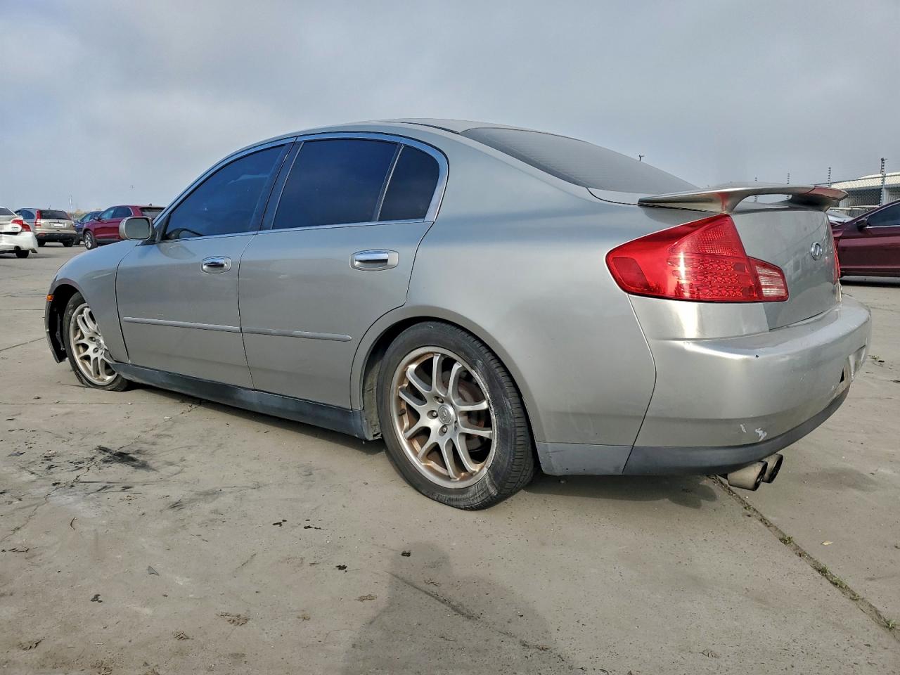 INFINITI G35 Image 4