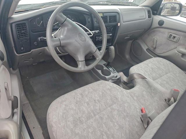 Toyota Tacoma Prerunner Image 8