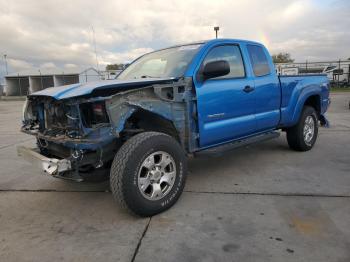  Salvage Toyota Tacoma