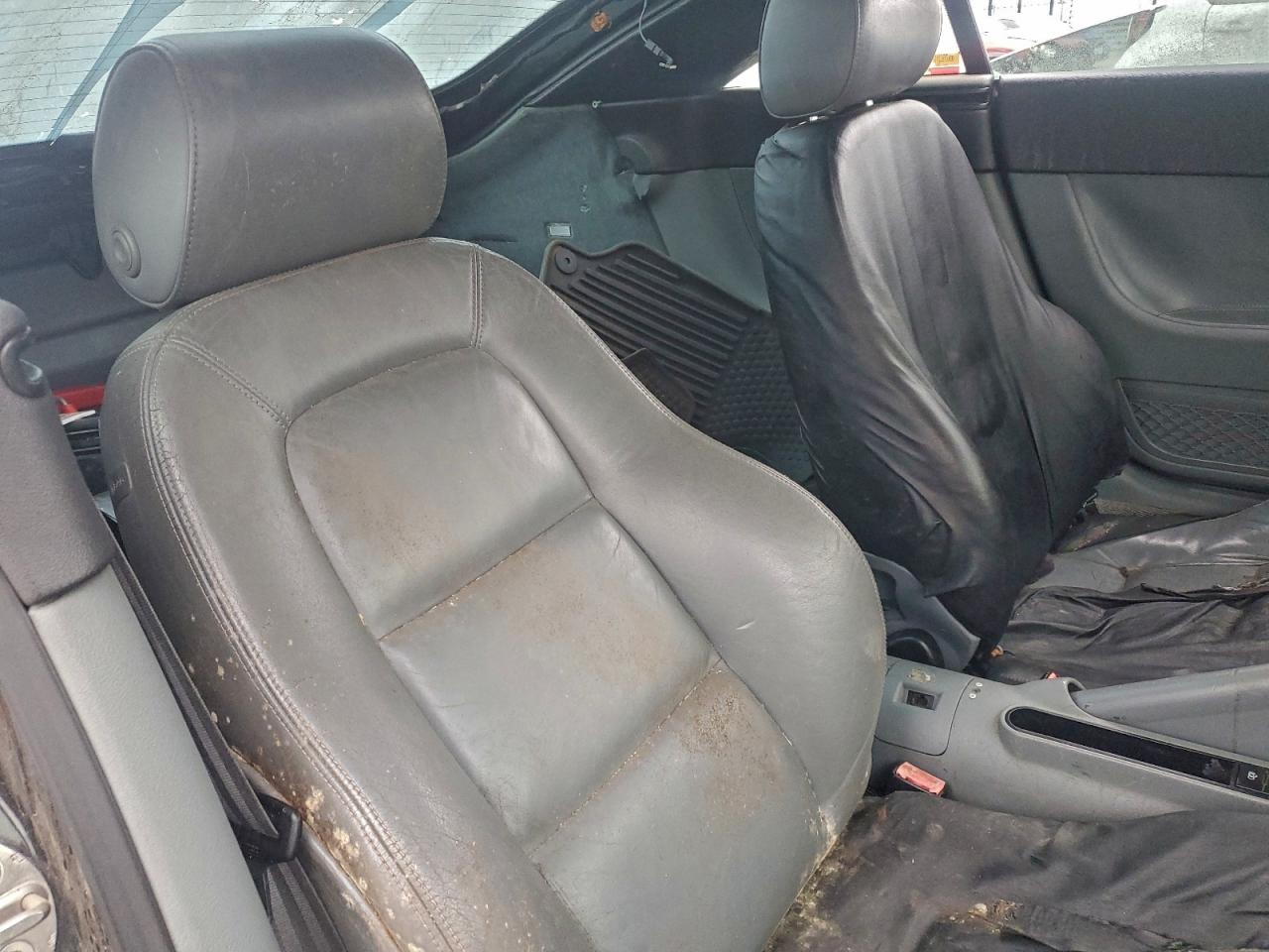 Audi TT Quattro Image 11