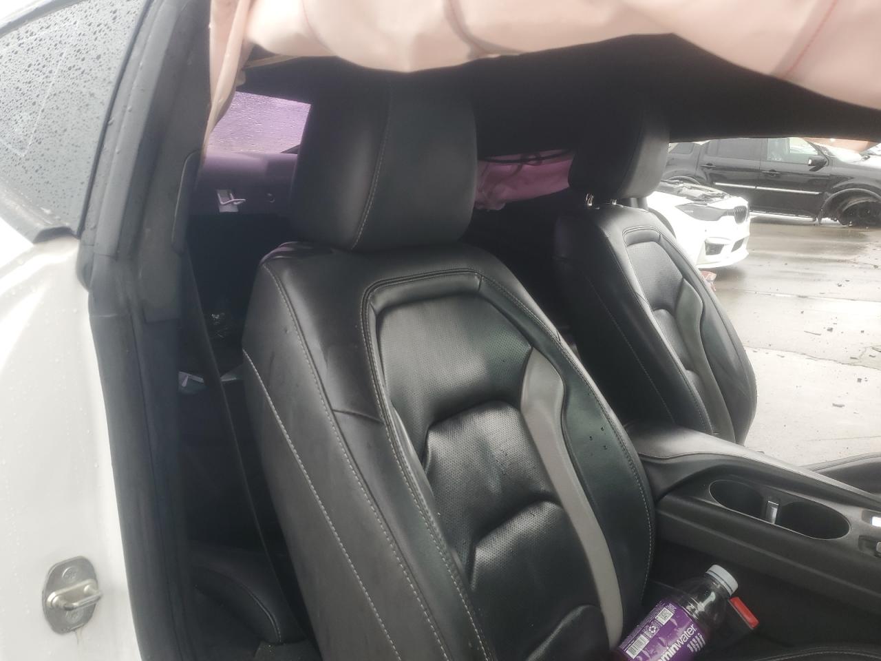 Chevrolet Camaro Lt Image 12