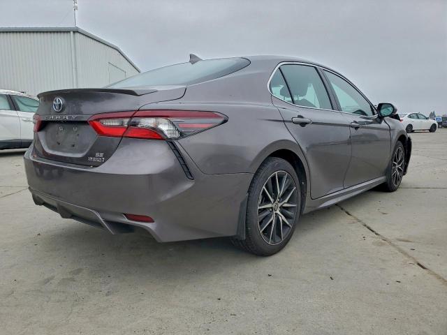 Toyota Camry Se Night Shade Image 7