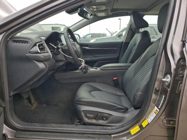 Toyota Camry Se Night Shade Image 4