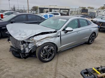  Salvage Hyundai SONATA
