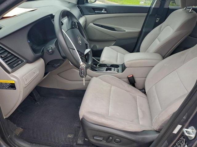 Hyundai TUCSON Limited Image 6