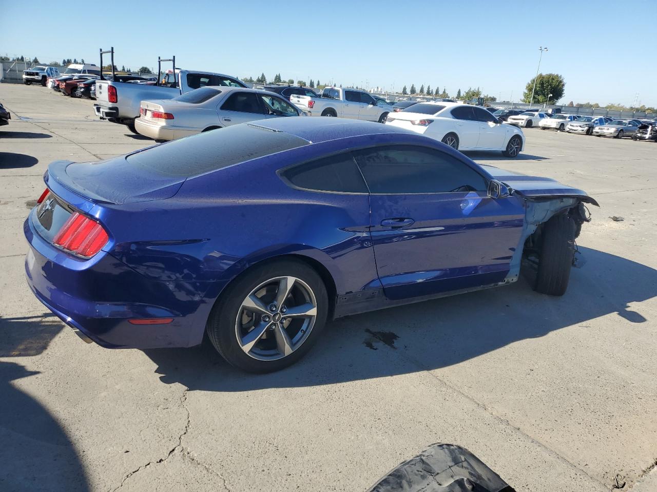 Ford Mustang Image 5