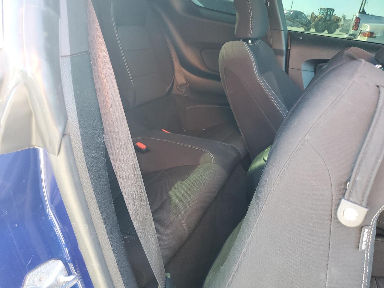 Ford Mustang Image 9