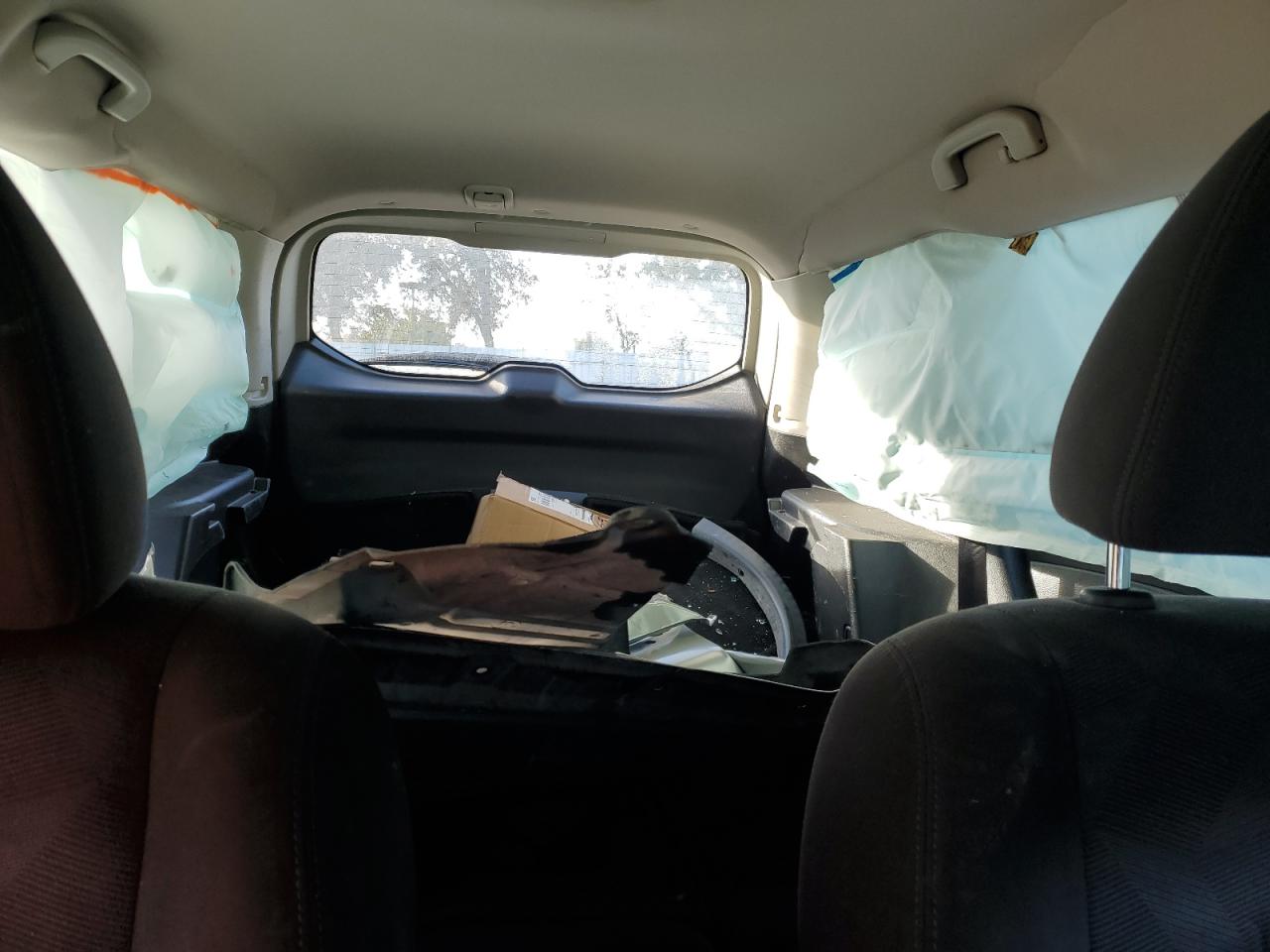 Nissan Rogue S Image 7