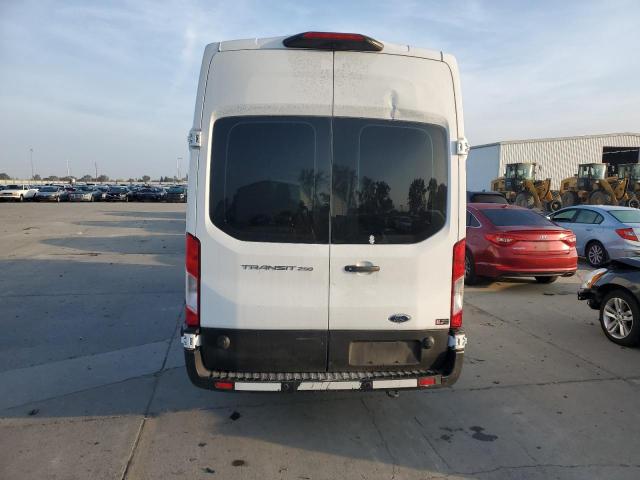 Ford Transit T-250 Image 5