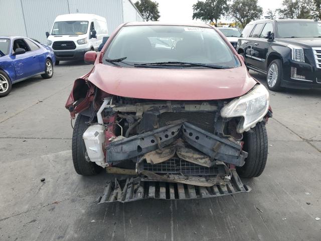 Nissan Versa S Image 6