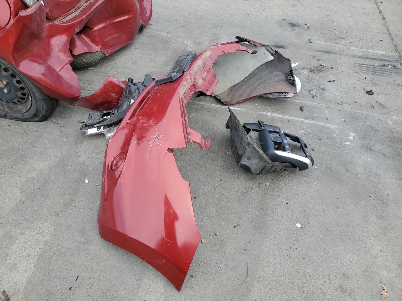 Nissan Versa S Image 9