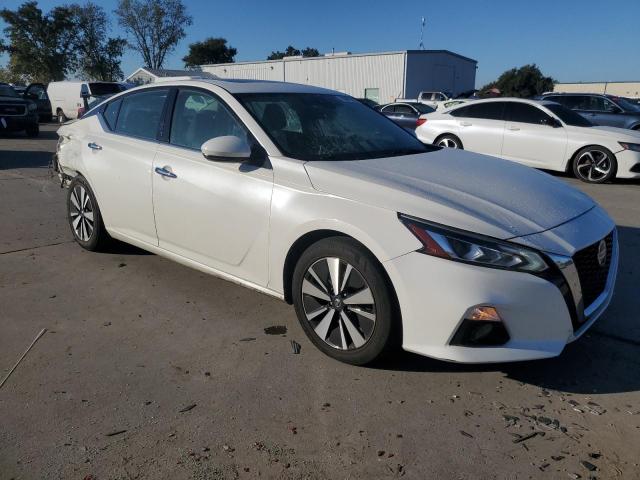 Nissan Altima Sv Image 7