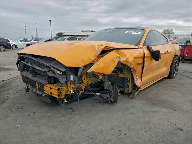  Salvage Ford Mustang