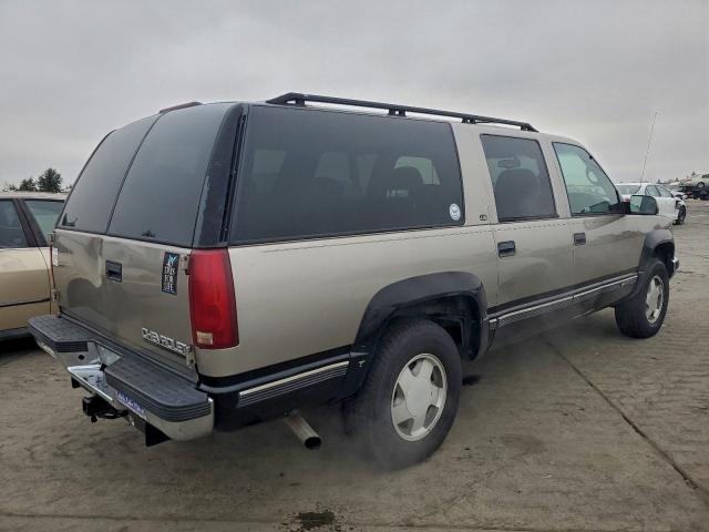 Chevrolet Suburban K1500 Image 2