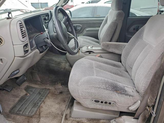 Chevrolet Suburban K1500 Image 4