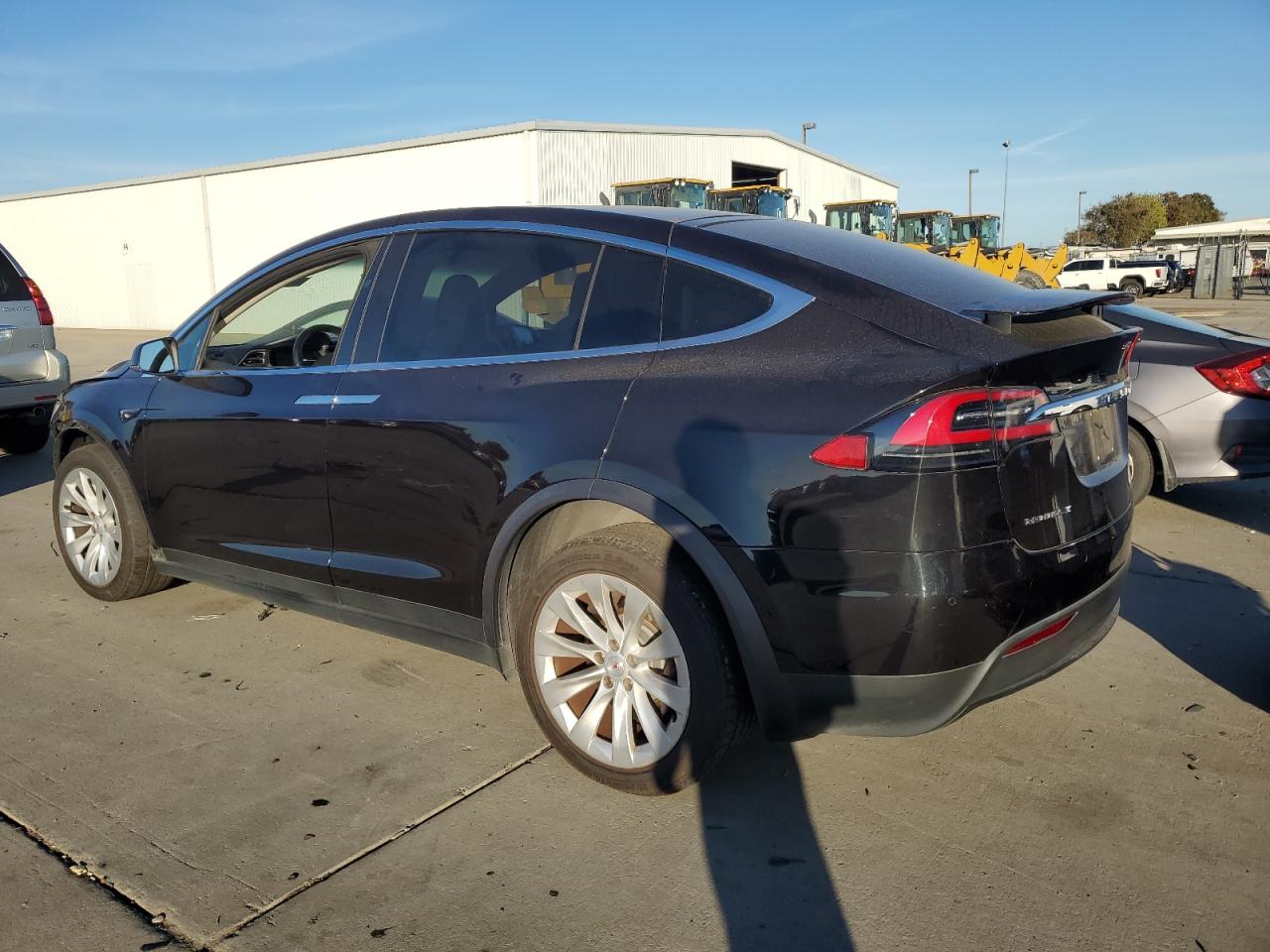 Tesla Model X Image 3